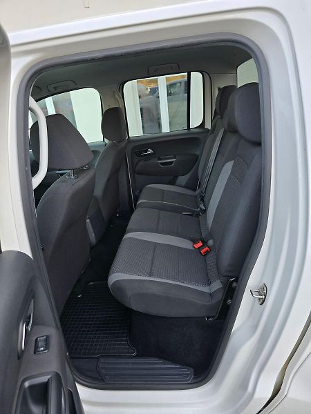 Volkswagen Amarok 150kW 4x4 DSG TAŽNÉ DPH - fotka 19 z 24