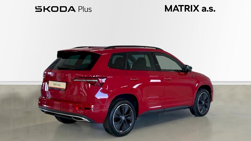 Škoda Karoq (2025) Sportline 1.5TSI 110kW - fotka 2 z 32
