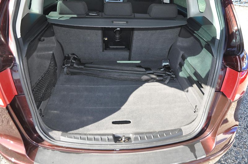 Seat Altea XL 1.4TSi 92kW STYLE - fotka 9 z 19
