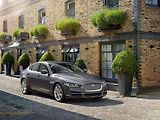 Jaguar XE.