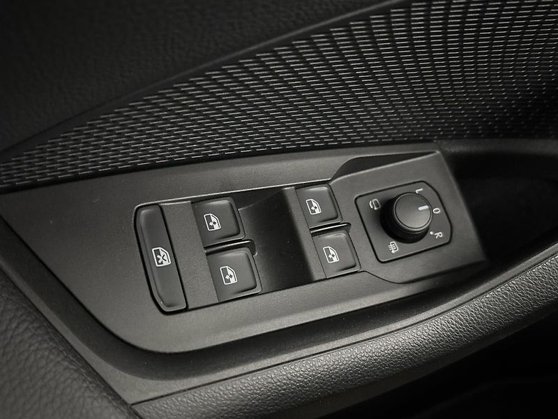 Škoda Octavia Selection - fotka 21 z 28