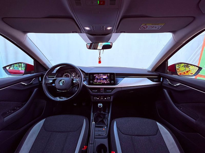 Škoda Scala 1.0 TSi Style, ČR, 1.Maj, S.K. - fotka 16 z 28