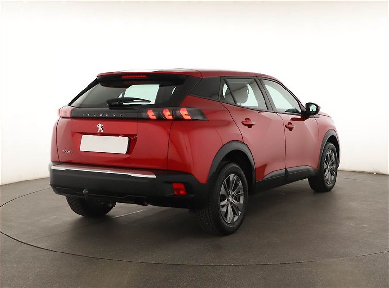 Peugeot 2008 (2020) 1.2 PureTech, Serv.kniha - fotka 5 z 20