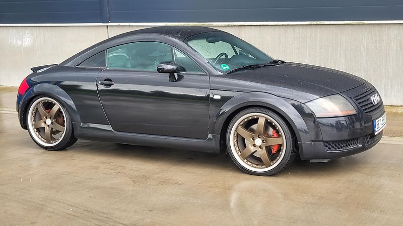 Audi TT COUPE 1,8T QUATTRO 165 KW - fotka 9 z 22