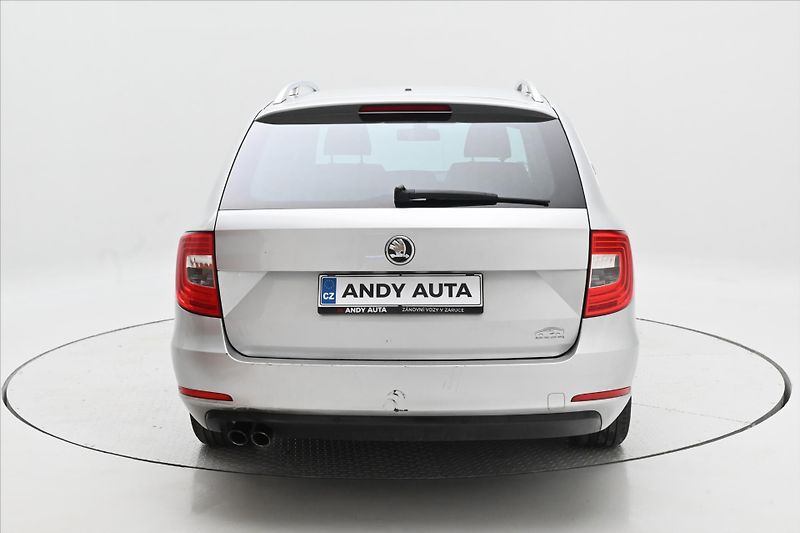 Škoda Superb 2,0 TDI 103 kW Ambition Servis - fotka 6 z 28