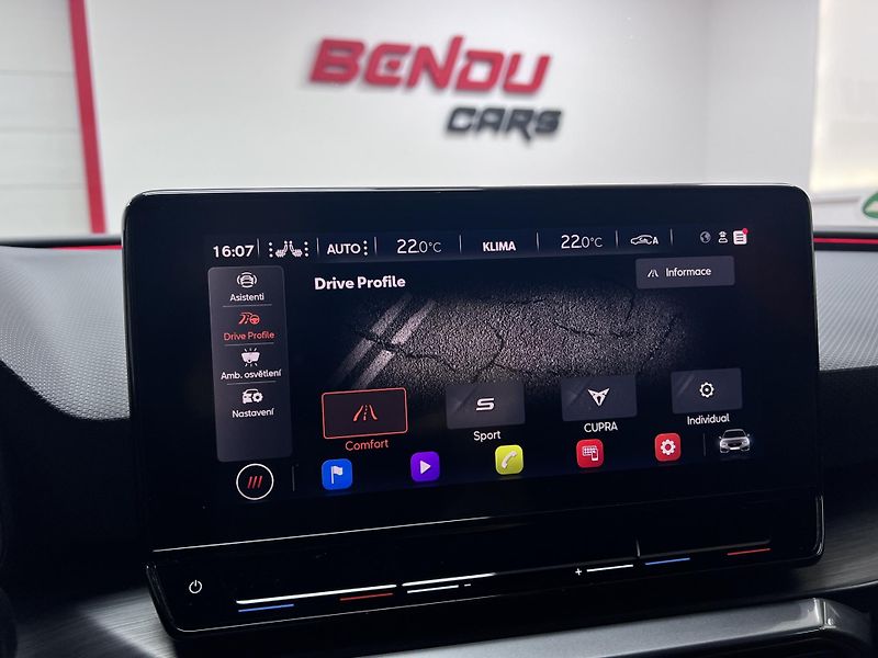 Cupra Leon 2.0 TSI 221 kW 2022 - fotka 45 z 47