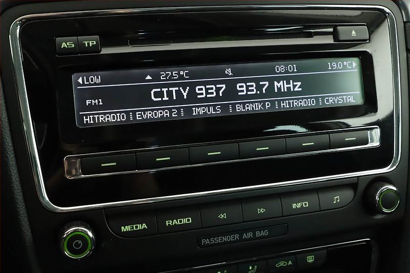 Škoda Superb (2013) Ambition 2.0 TDI, Automat - fotka 9 z 15