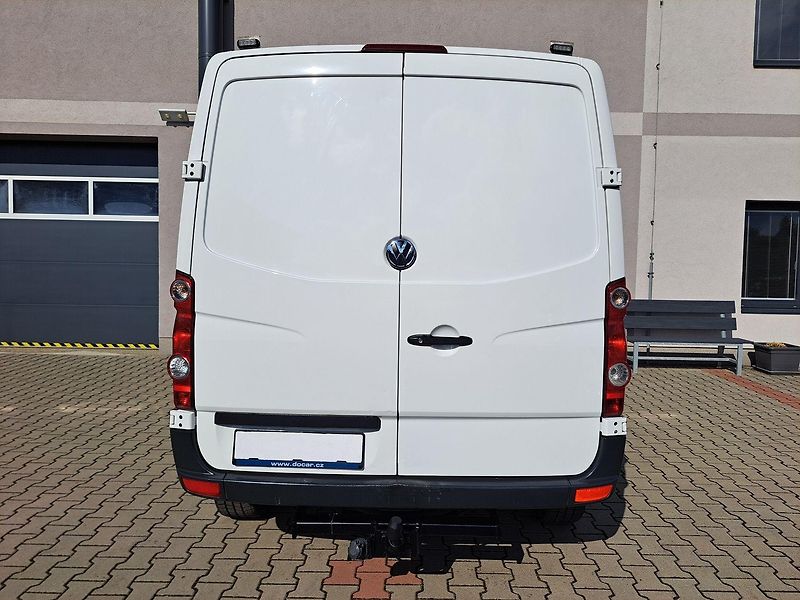 Volkswagen Crafter (2014) 2.0 TDI, 7 míst - fotka 11 z 31