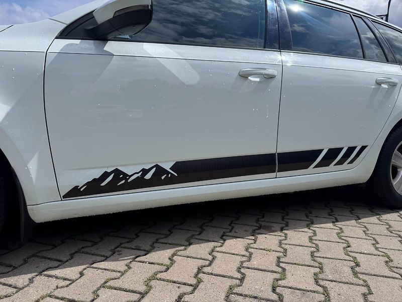 Škoda Octavia (2015) 1,6 TDI 81 KW TAŽNÉ KOLA - fotka 18 z 50