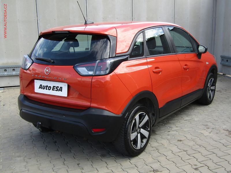 Opel Crossland (2021) 1.2 T, ČR, Navi, kamera - fotka 3 z 22