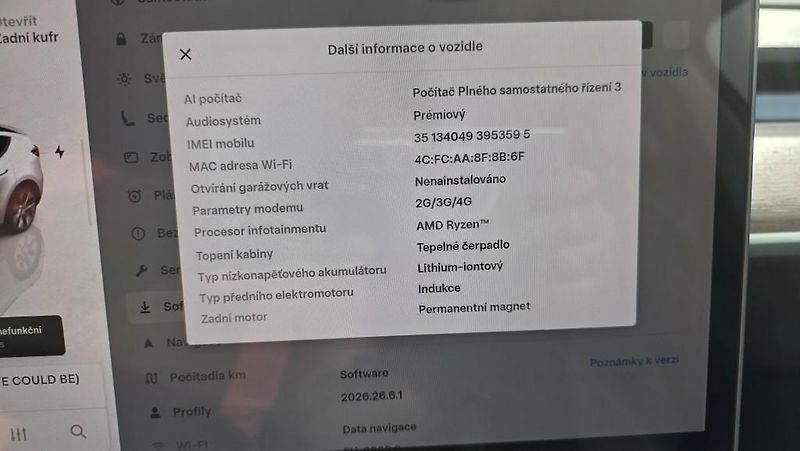 Tesla Model Y (2023) LR AWD Berlin Záruka SoH 92,9% - fotka 31 z 39