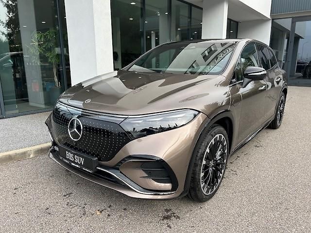 Mercedes-Benz EQS (2025) EQS SUV 500 4M  - fotka 1 z 12