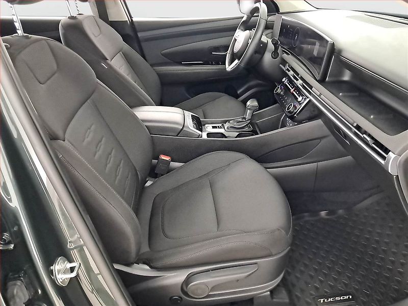 Hyundai Tucson (2024) Style 1.6 T-GDI 48V MHEV - fotka 9 z 19