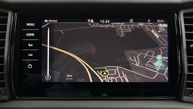 Škoda Kodiaq 2.0 TDI DSG 4x4 Sportline Excl - fotka 29 z 31