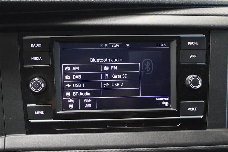 Volkswagen Transporter 2,0 TDI 110KW DSG 5 míst T6.1 - fotka 20 z 35
