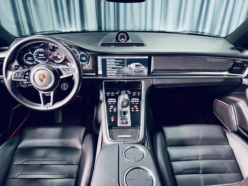 Porsche Panamera (2017) 4S DIESEL VÝFUK VZDUCH CARBON  - fotka 41 z 43