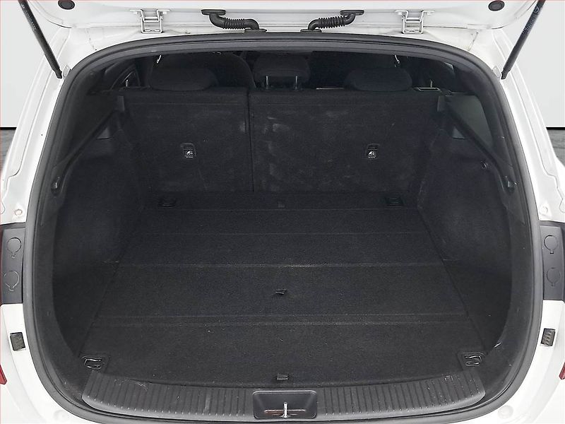Hyundai i30 (2018) Trikolor 1.0 T-GDI, Serv.kniha - fotka 13 z 18