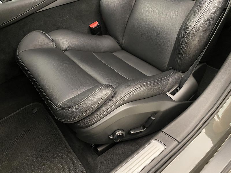Volvo V90 CC D5 AWD MOMENTUM AUT CZ - fotka 24 z 44