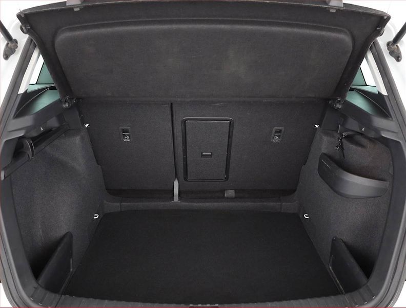 Škoda Karoq (2022) Style 2.0 TDI - fotka 18 z 19