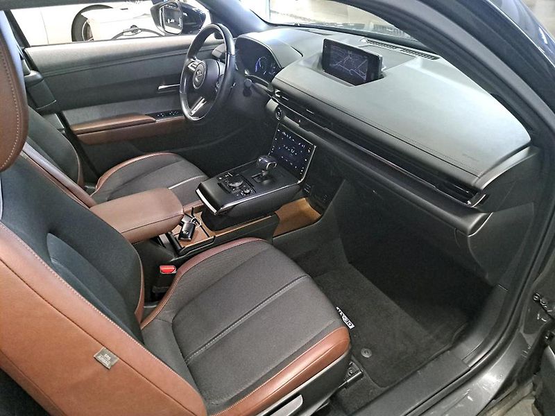 Mazda MX-30 (2021) e-SKYACTIV 35,5 kWh | Head-Up - fotka 3 z 8