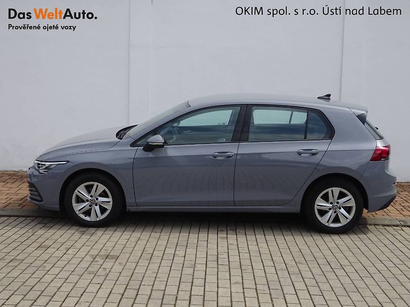 Volkswagen Golf (2021) 1,0TSi /81kW Life - fotka 3 z 28