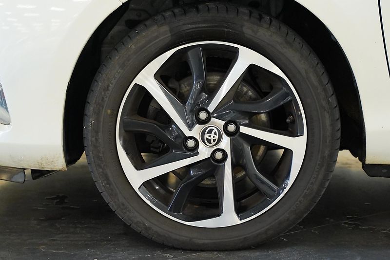 Toyota Yaris - fotka 10 z 27