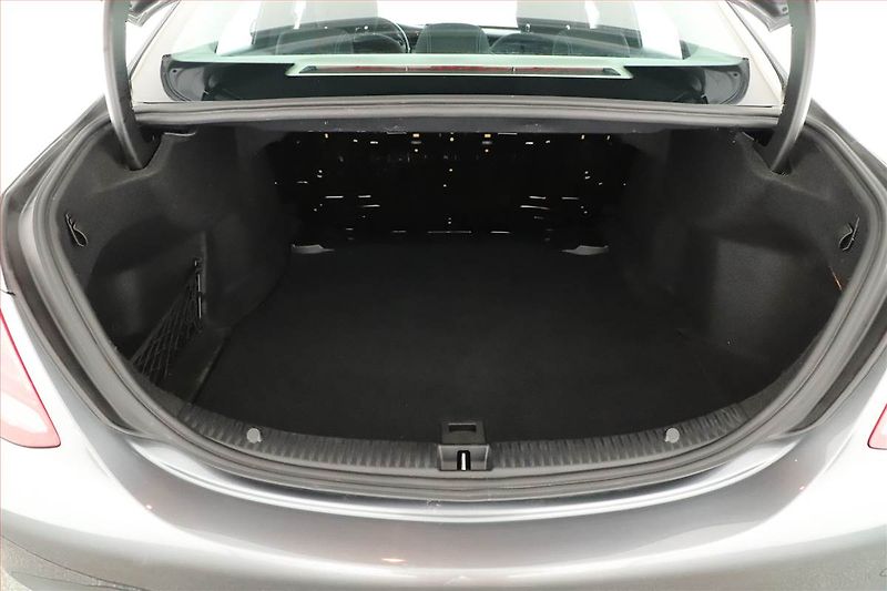 Mercedes-Benz Třídy C (2017) C 220 d, Automat - fotka 11 z 20