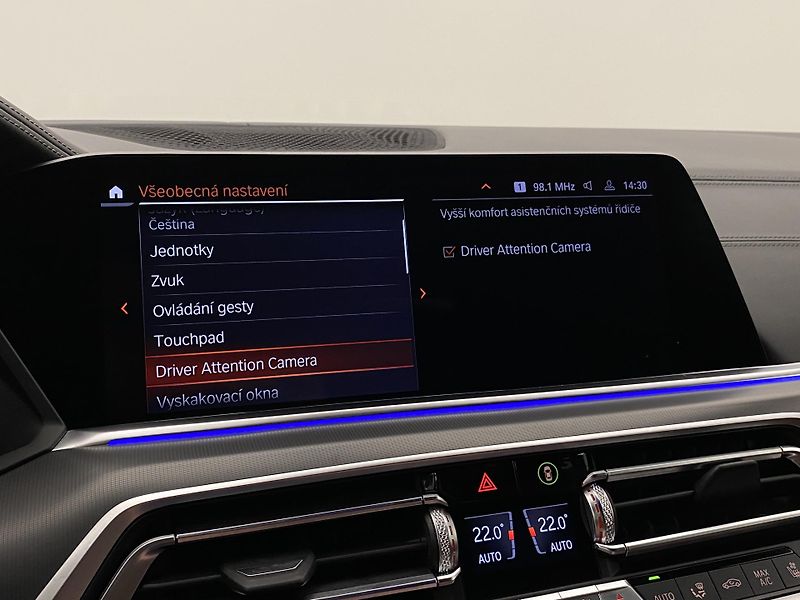 BMW X5 M50D xDrive CZ AUT REZERVACE - fotka 69 z 123