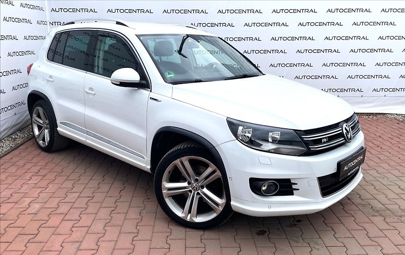 Volkswagen Tiguan 2,0 TDi,103kW,R-line,4x4,serv. - fotografie inzerátu