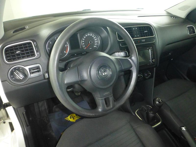 Volkswagen Polo (2011) 1,2TDI***KLIMA*NAVIGACE**5DV** - fotka 11 z 24