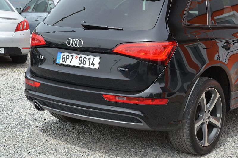 Audi Q5 (2015) 2.0 TDi 140kW Quattro S-LINE - fotka 11 z 45