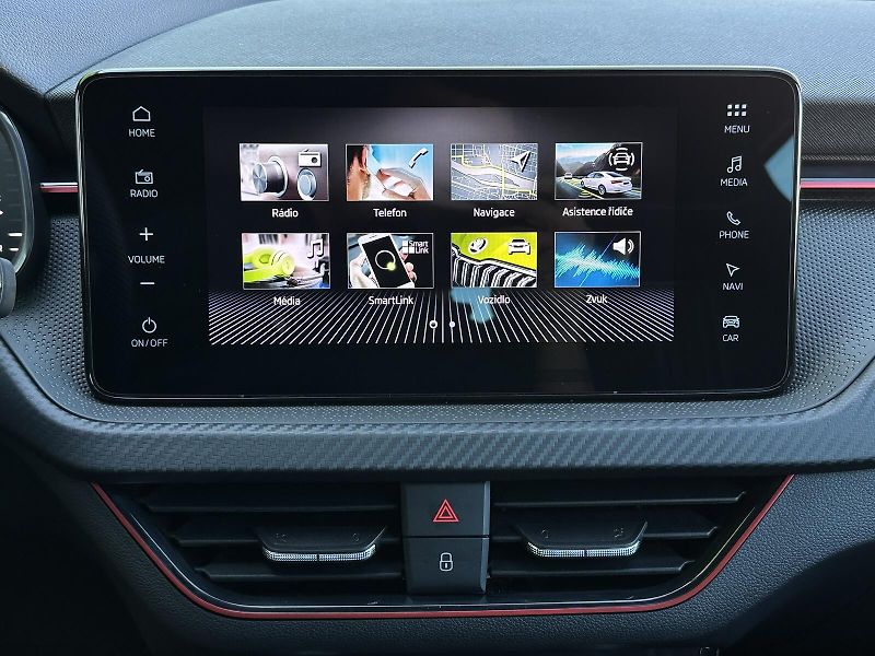 Škoda Scala 1.5TSi Monte Carlo 150PS NAVI - fotka 37 z 56