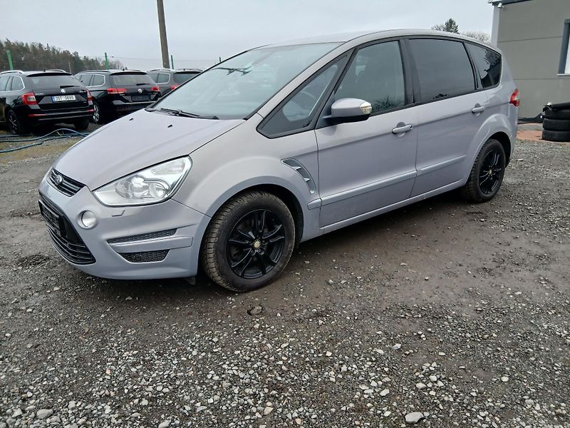Ford S-MAX 2.0 TDCI, AUTOMAT - fotka 1 z 32