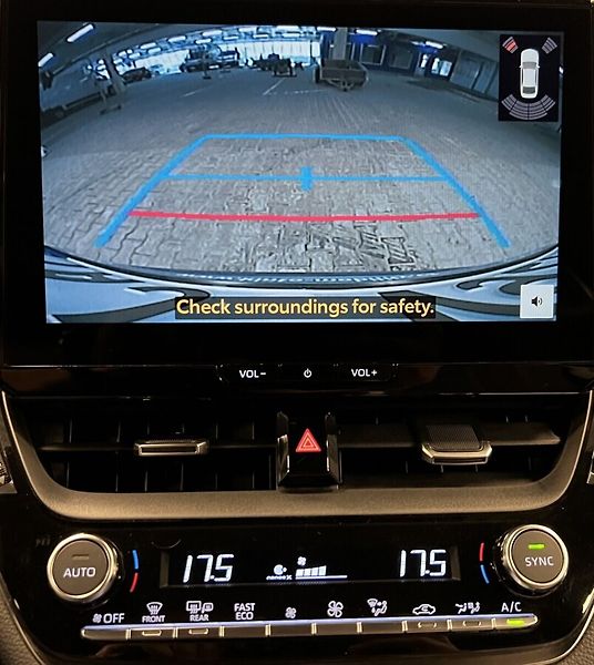 Toyota Corolla 1.8 Hybrid AT GR SPORT DYNAMIC - fotka 6 z 17