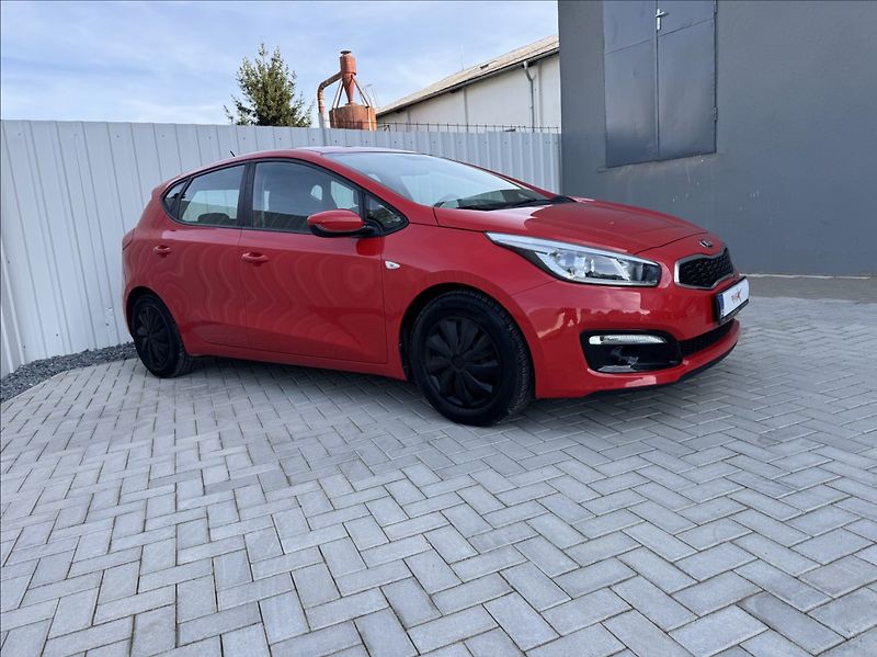 Kia Ceed 1,4 i 73kW 2.maj. původ ČR - fotografie inzerátu