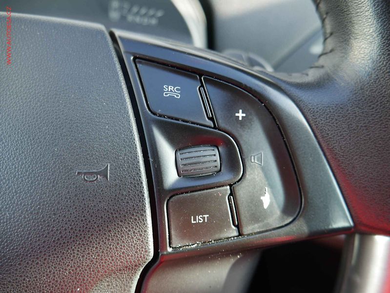 Citroën C4 Picasso (2016) 1.6HDi, AT, navi, park.asist - fotka 15 z 18