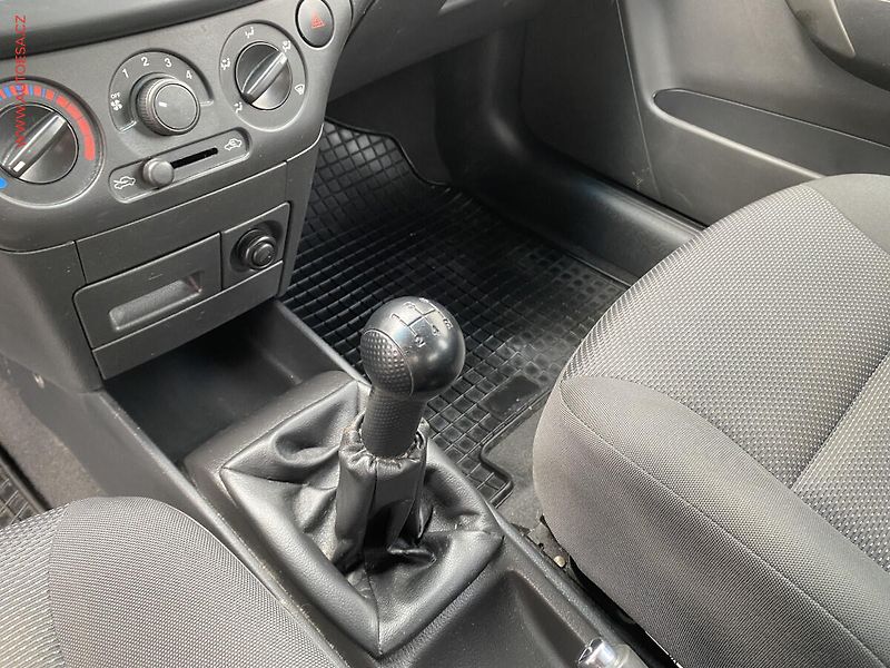 Chevrolet Aveo (2008) 1.2 i, ČR, STK4/28 - fotka 14 z 15