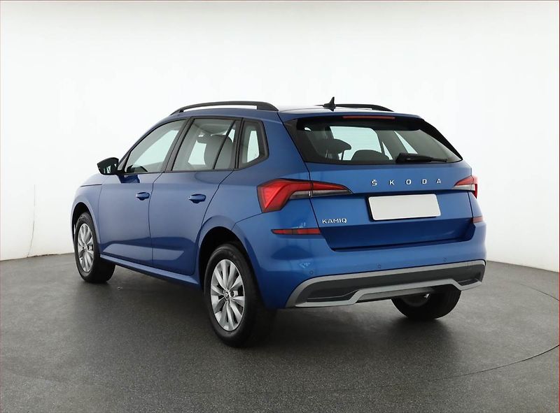 Škoda Kamiq (2022) Ambition 1.0 TSI, Serv.kniha - fotka 4 z 21
