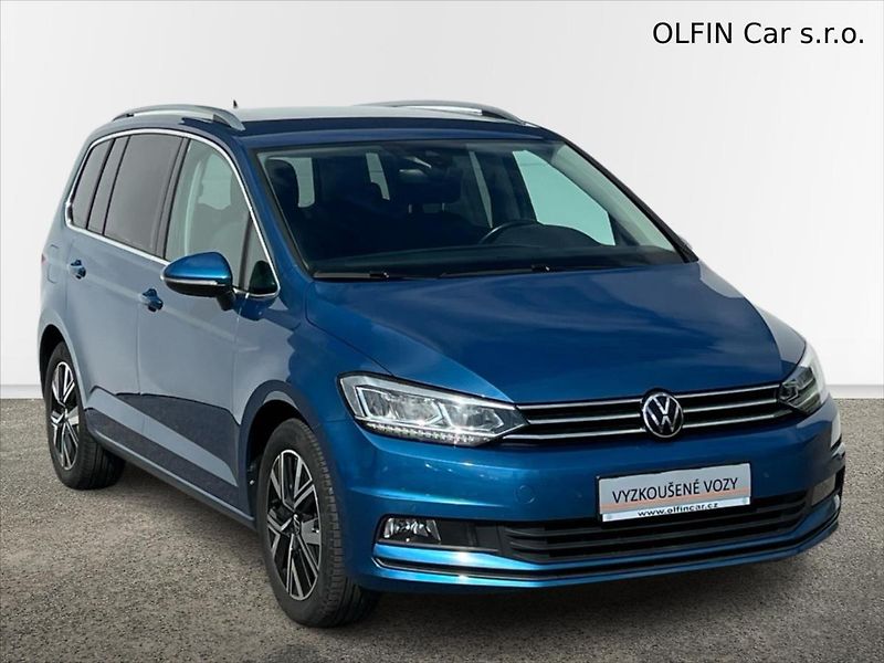 Volkswagen Touran 1,5 TSi 110kW HIGHLINE - fotka 7 z 27