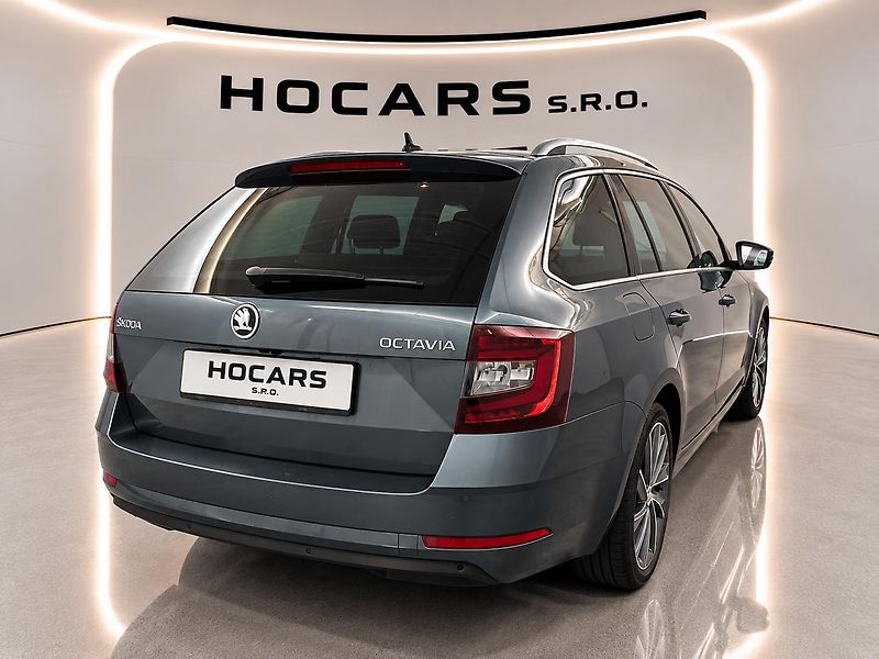 Škoda Octavia (2019) 2.0TDI*LaK*TAŽNÉ*NEZ*TOP*NAVI - fotka 3 z 12