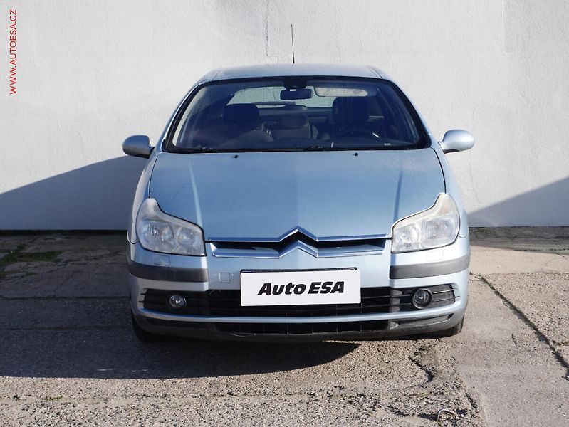 Citroën C5 (2007) 1.6 HDi, ČR, autoAC - fotka 2 z 19