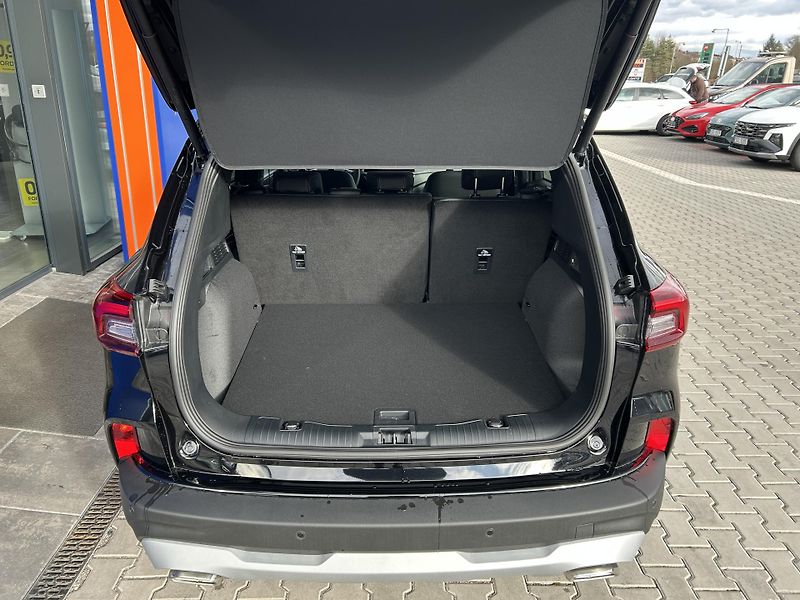 Ford Kuga Active X 2,5 HEV 134kW AWD - fotka 10 z 37