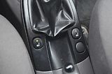 Ford Focus (2004) 1.6i Zetec 74kW / ČR / 115tkm - náhled 26