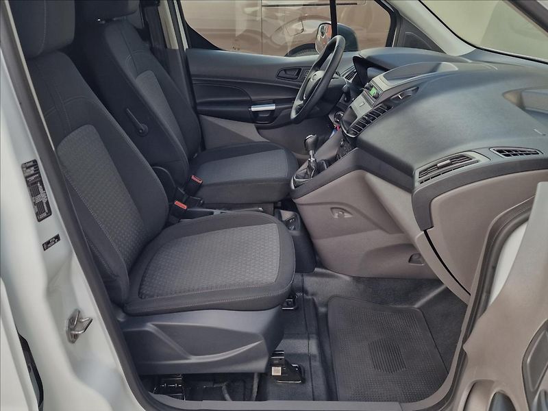 Ford Transit Connect 1.5 TDCI Trend L2,ČR,1.Maj. - fotka 16 z 48