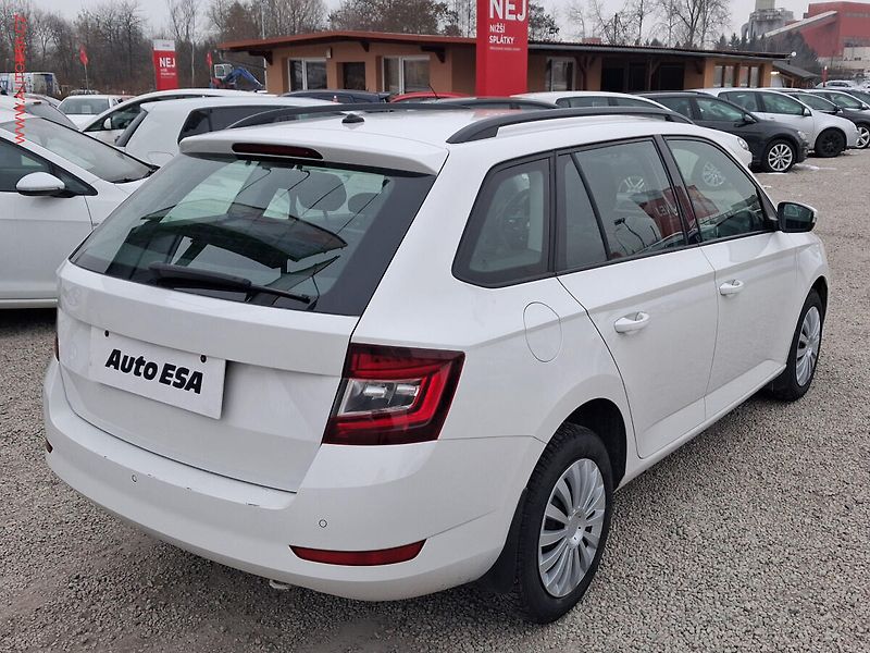 Škoda Fabia (2021) 1.0 TSi, 1.maj,ČR, Style - fotka 4 z 20