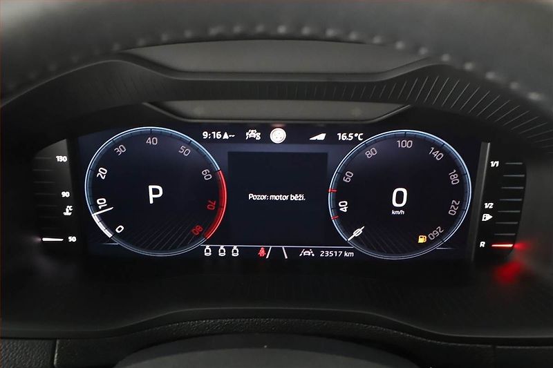Škoda Karoq (2025) 1.5 TSI, Top Selection - fotka 8 z 18