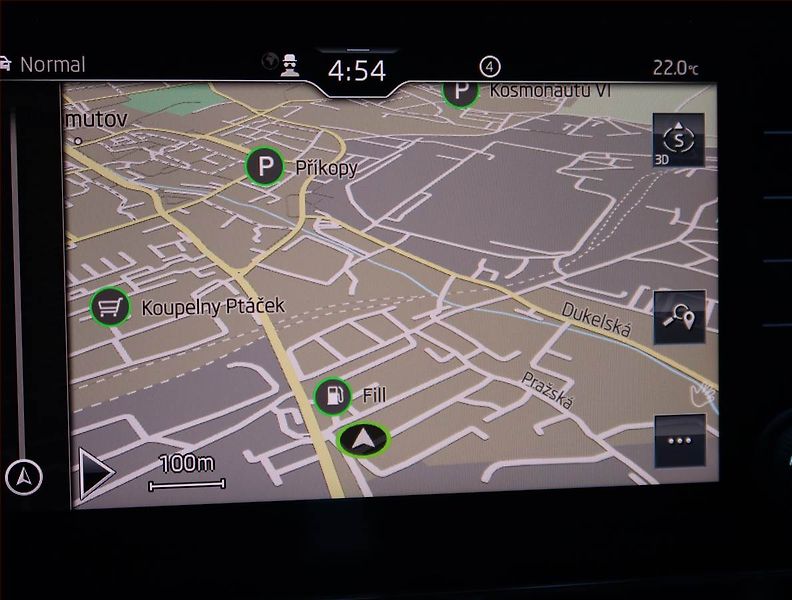 Škoda Superb (2022) Sportline 2.0 TDI - fotka 16 z 17