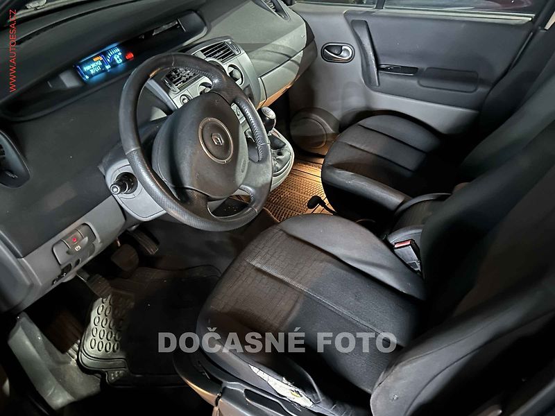 Renault Grand Scénic (2007) 1.6i16V, AC, STK7/28 - fotka 3 z 3