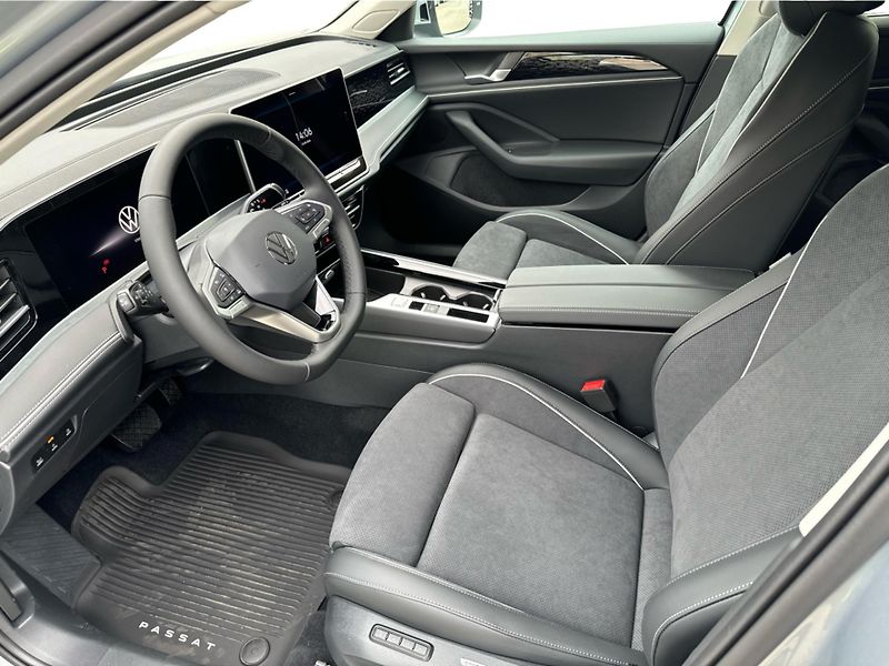 Volkswagen Passat Elegance 2,0 TDI 142 kW 4MOT - fotka 11 z 26