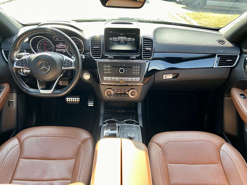 Mercedes-Benz GLE (2018) 43 AMG 4MATIC kupé - fotka 15 z 36